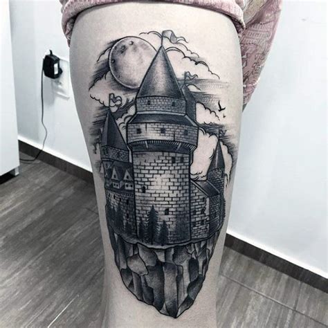 tatuajes de castillos|54 tatuajes de castillos con significados históricos y poderosos